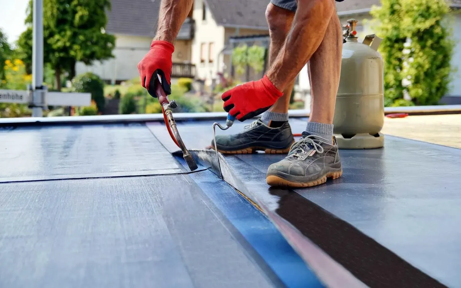 Ruberized roof coating be applied