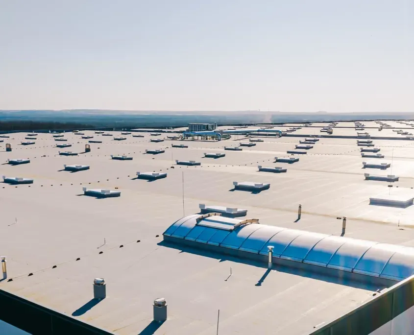 What to look for in an Atlanta commercial roofing company January Blog 1